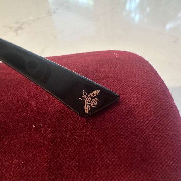 Gucci over sized sunglasses main image 5